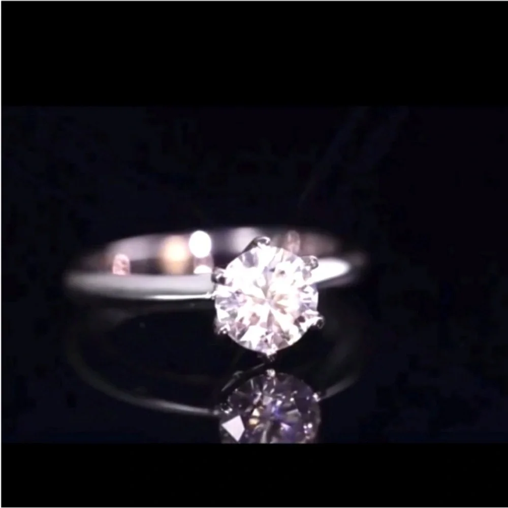 AUTHENTIC 3.0 ct GRA MOISSANITE - Picture 1 of 3